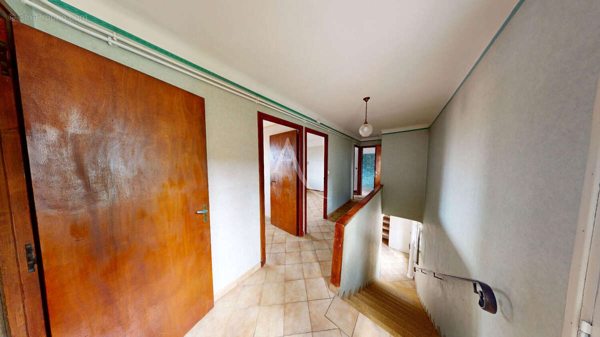 MARSEILLETTE Proche de CARCASSONNE, Maison avec Jardin et garage - photo 10