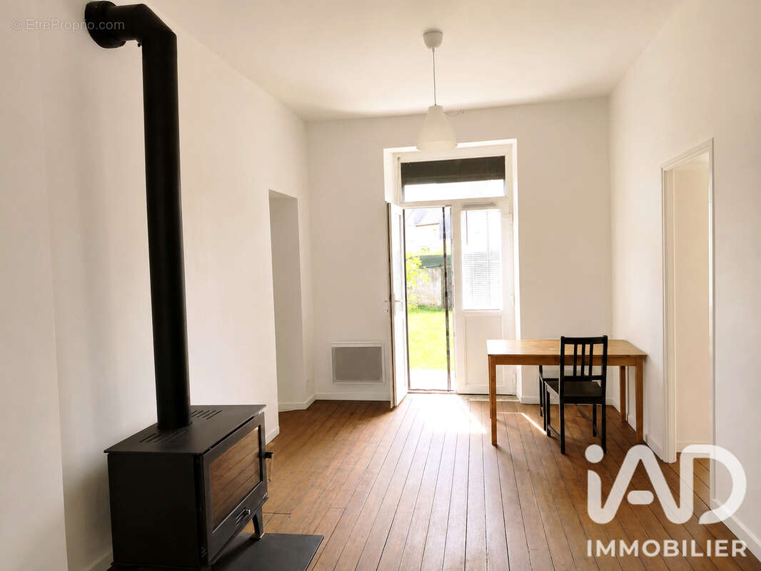 Maison 125 m² à Hirson  - photo 2
