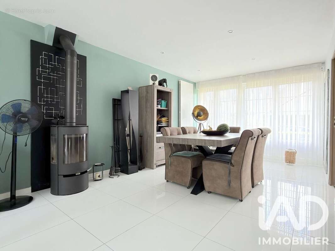 Maison 110 m² à Leers  - photo 2