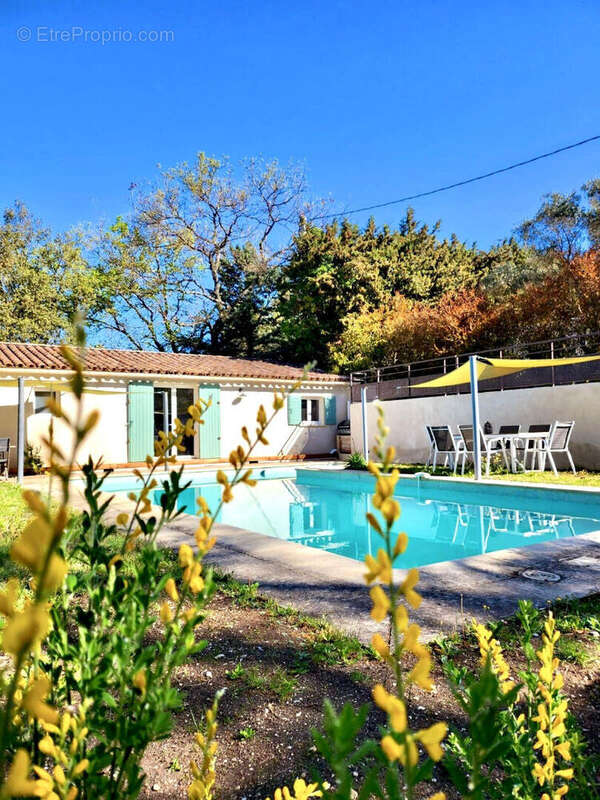 Autre à L&#039;ISLE-SUR-LA-SORGUE