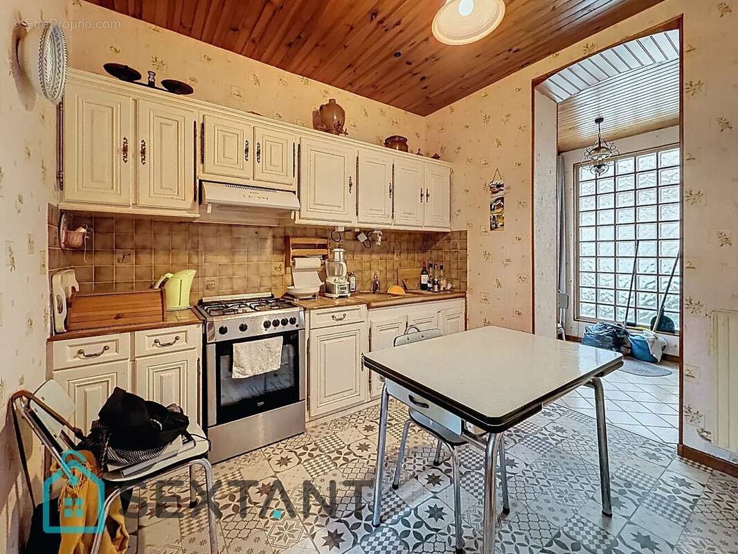 Maison à LE PETIT-QUEVILLY