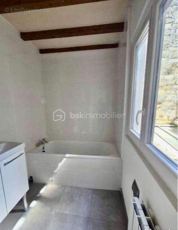 Exclusivité  Bordeaux   Quartier St Michel        T2   32m2         >  Rénové , Prêt à vivre          165000€        Bordeaux 33 - photo 7