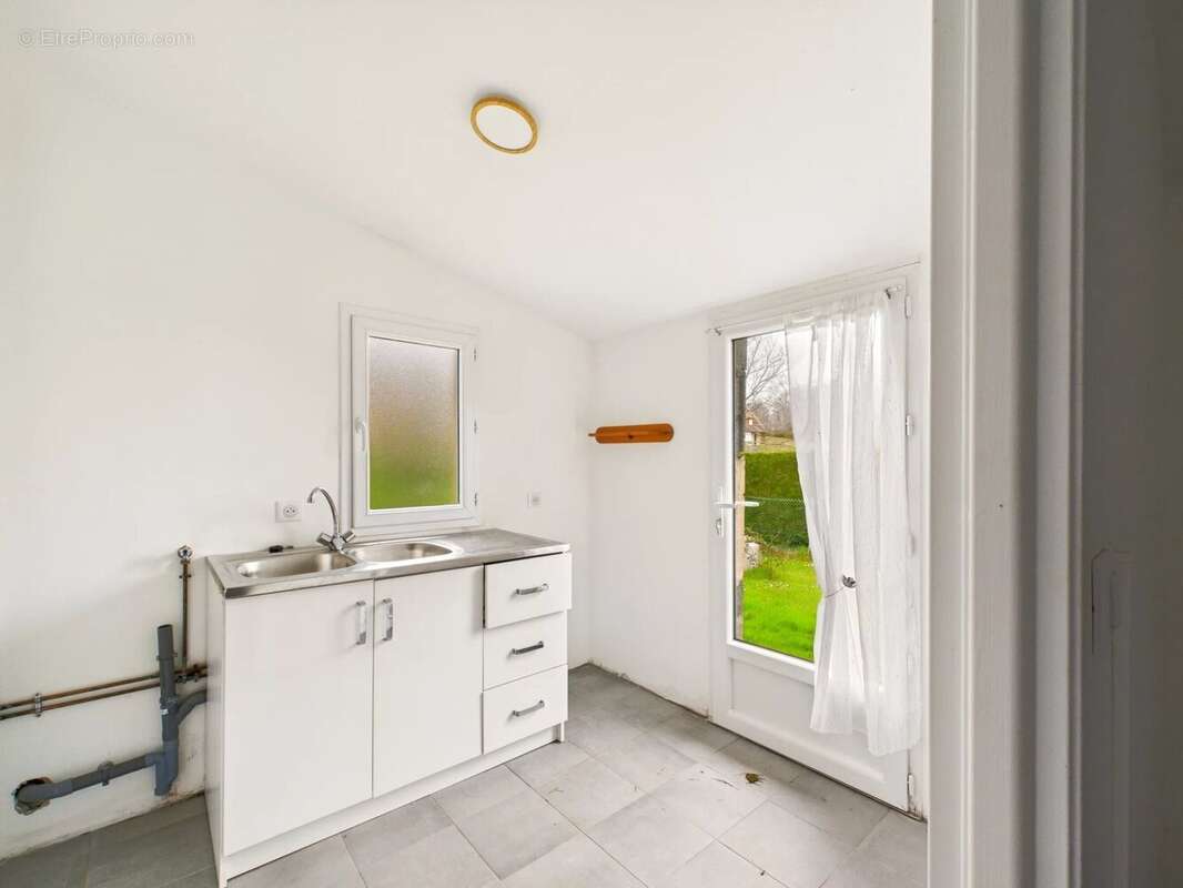 Maison à SAINT-ESTEPHE