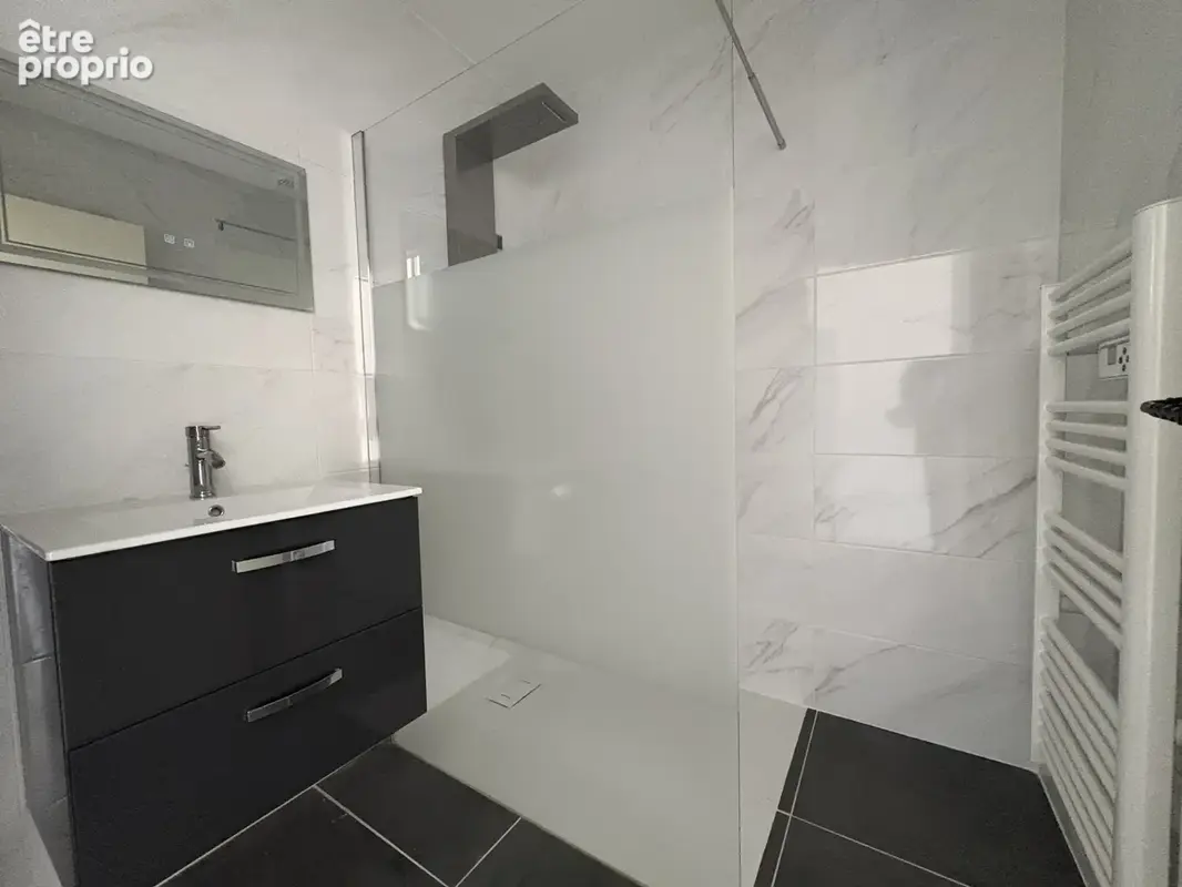 Vaux-sur-Mer - Maison de plain-pied 110 m2, 3 chambres, proche centre - photo 8