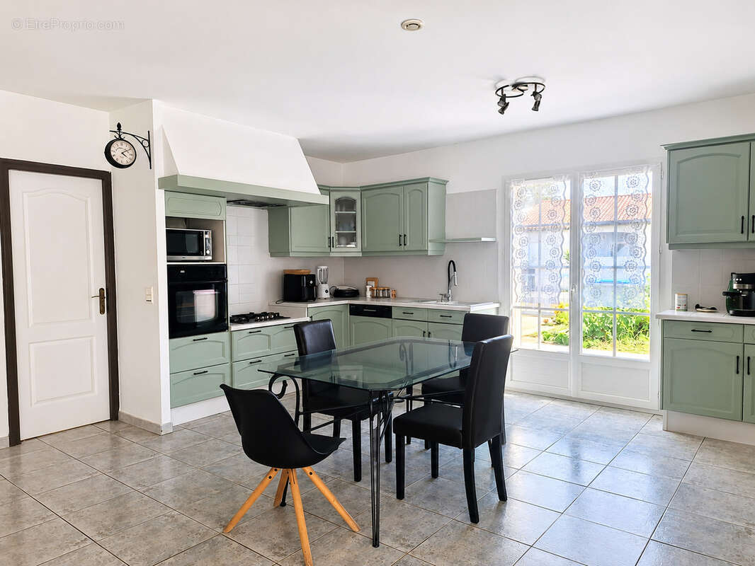 Maison à SAINT-CYPRIEN