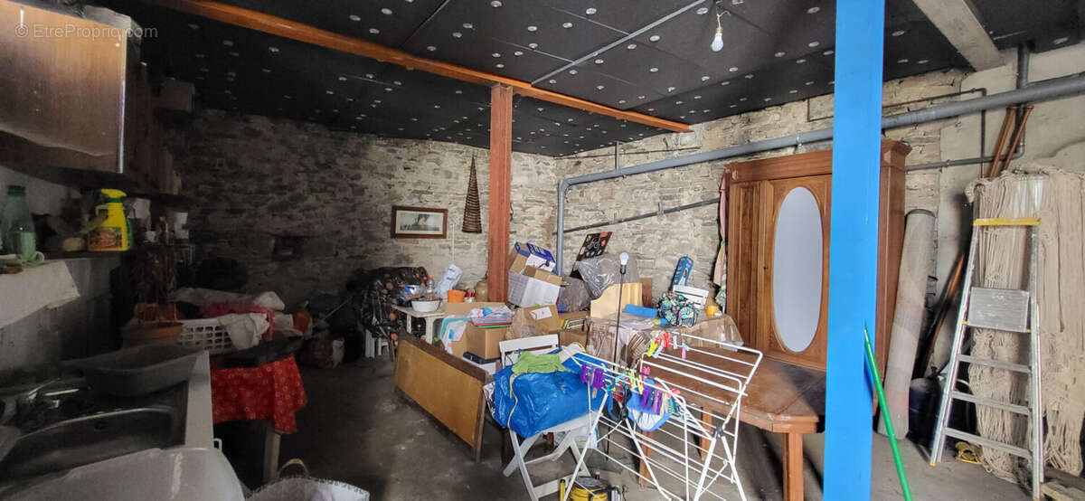 Maison à CUXAC-CABARDES