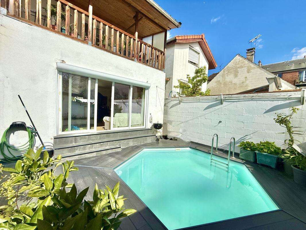 Maison à BOBIGNY