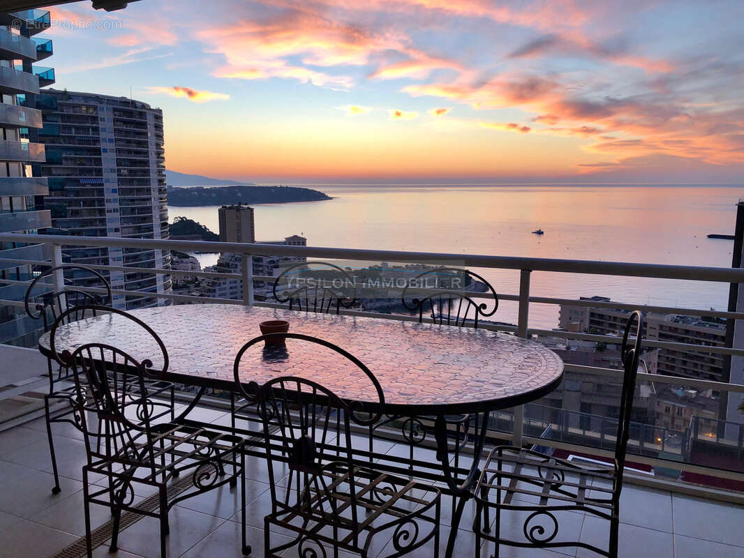 Appartement à BEAUSOLEIL
