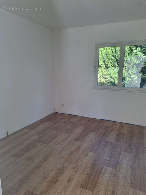 FRONTENAUD : Maison neuve - photo 4