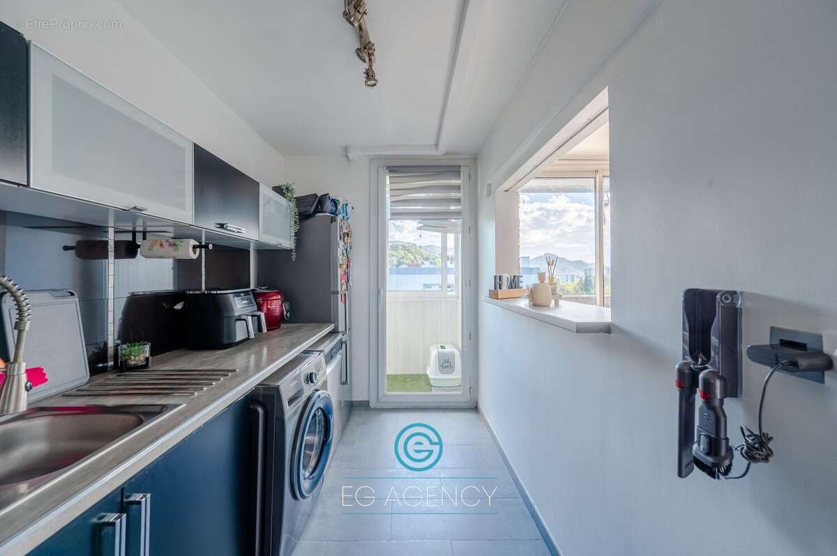 Appartement à MARSEILLE-12E