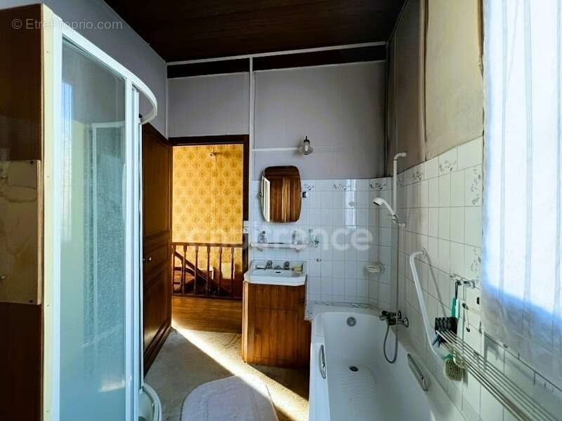 Maison à CHEVANCEAUX