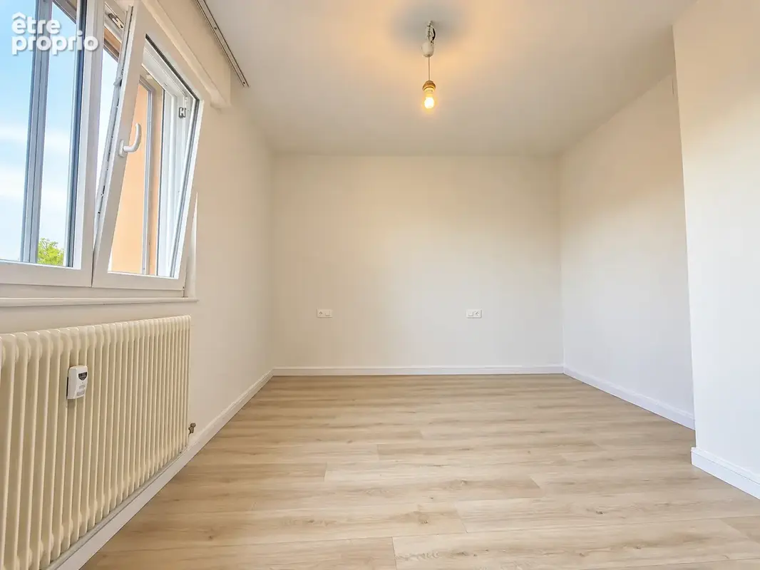 Appartement 4 pièces rénové 103 m2 balcon, ascenseur et parking - photo 8