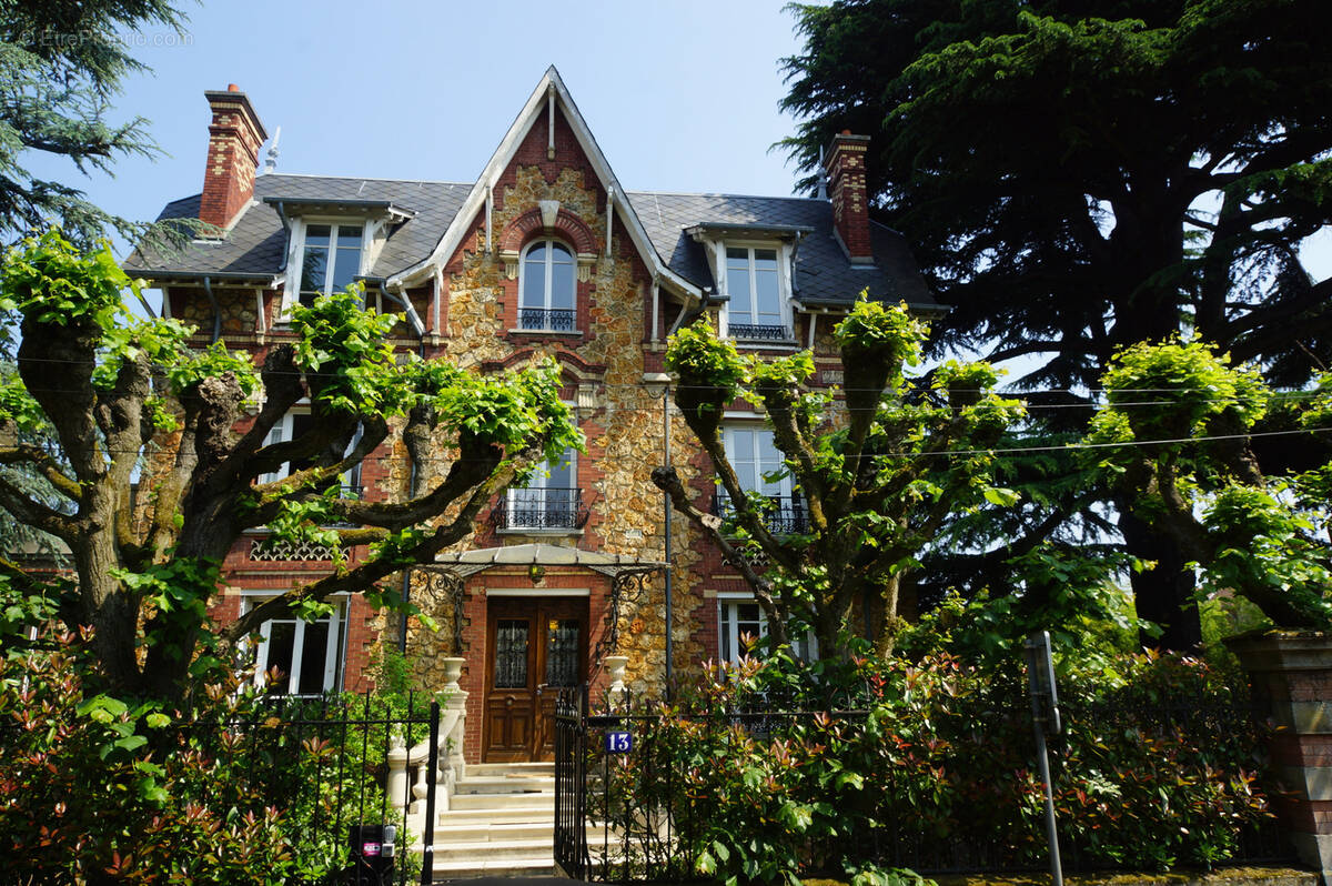 Maison à EAUBONNE