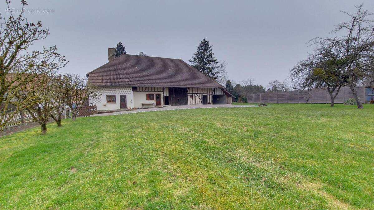 Maison à FLAMMERANS