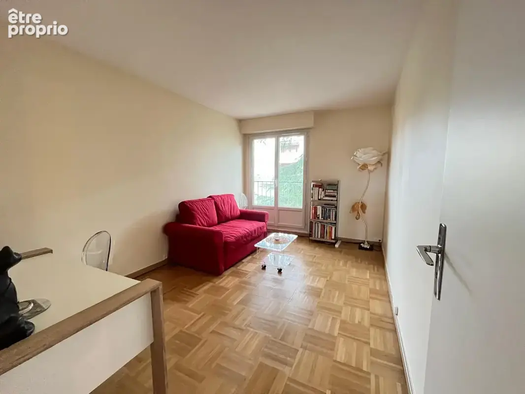 Appartement lumineux 76 m2   RER B à pied   Vue dégagée   Parking   Résidence verdoyante - photo 8