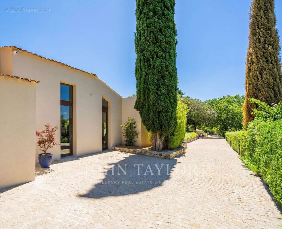 Maison à AIX-EN-PROVENCE
