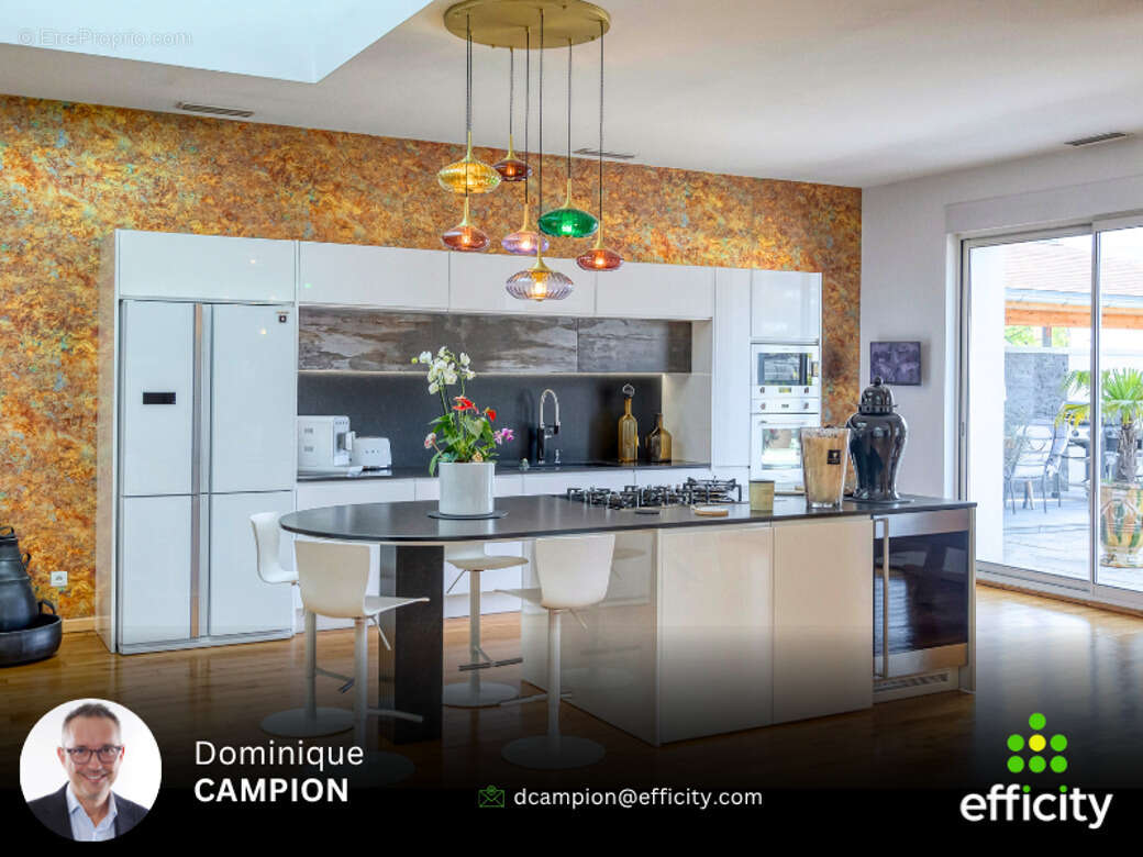 Appartement à MEYLAN
