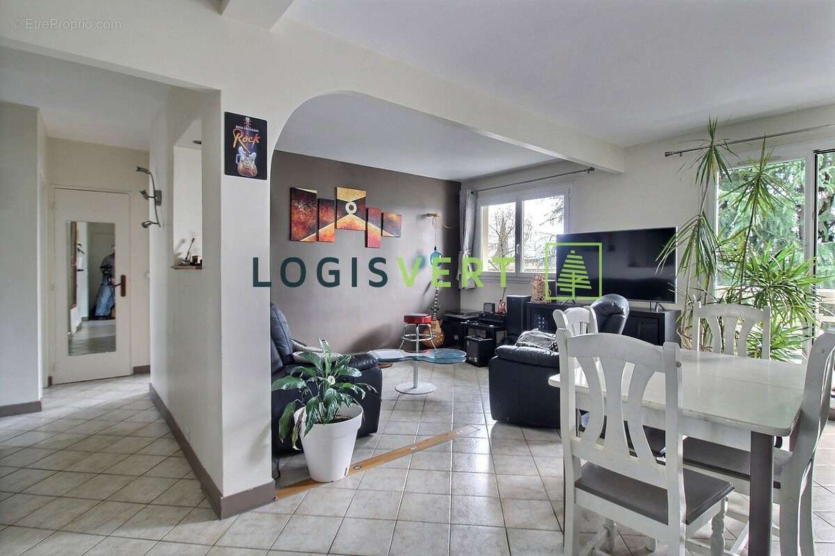Appartement à PALAISEAU