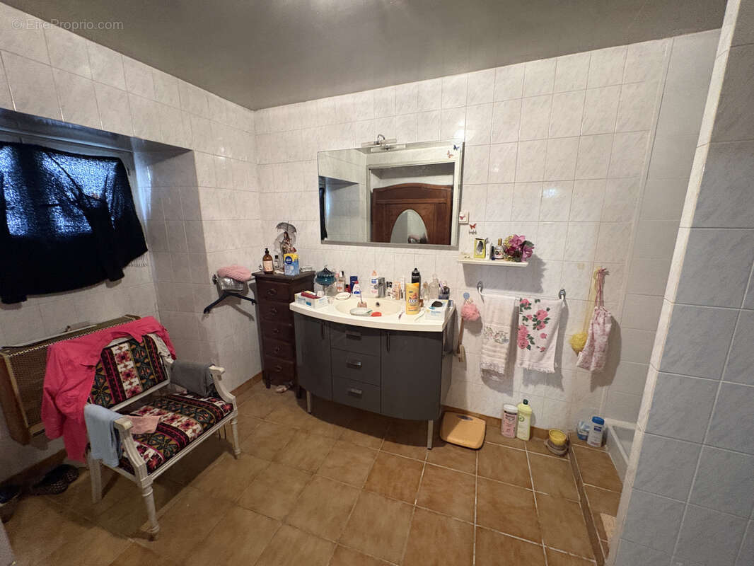 Maison de village avec dépendances - photo 7