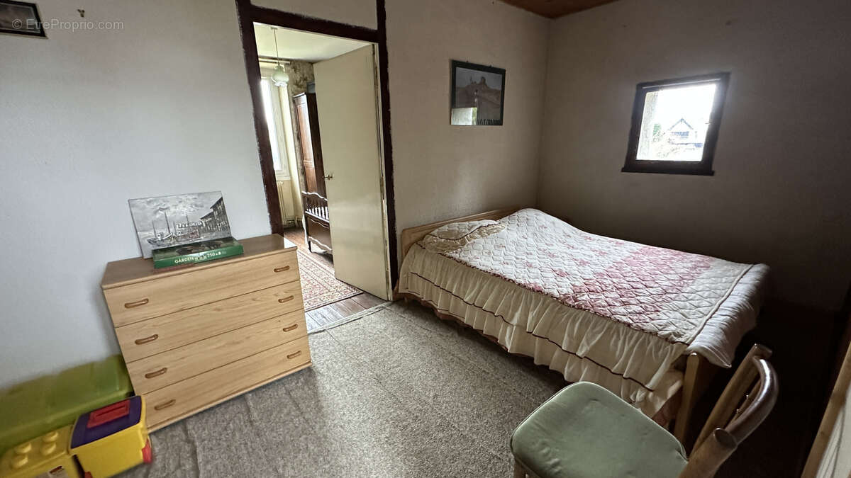 Maison à MAROLLES-EN-HUREPOIX