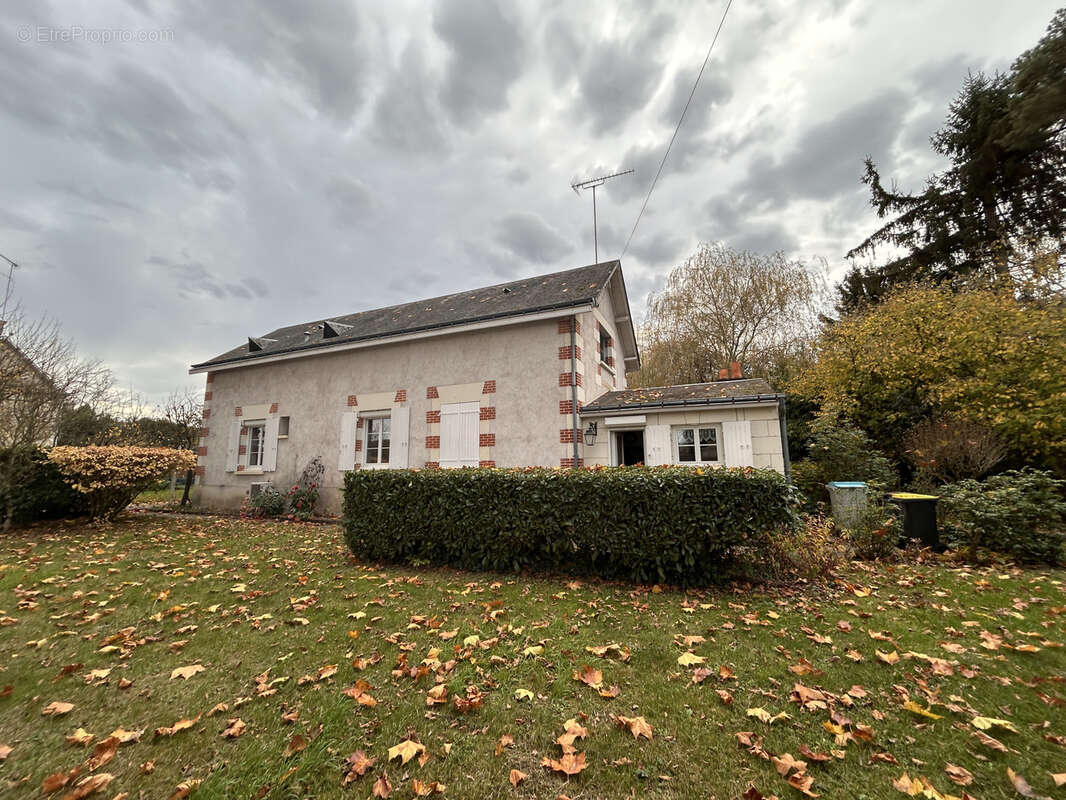 Maison à LOCHES