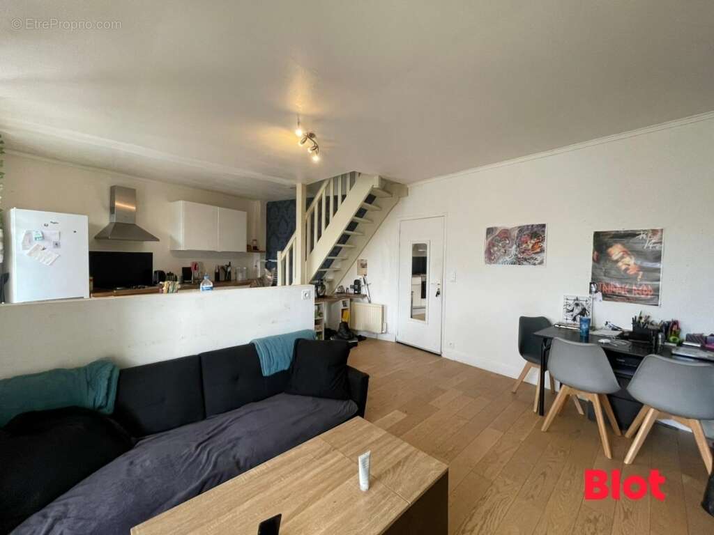 Appartement à BAIN-DE-BRETAGNE