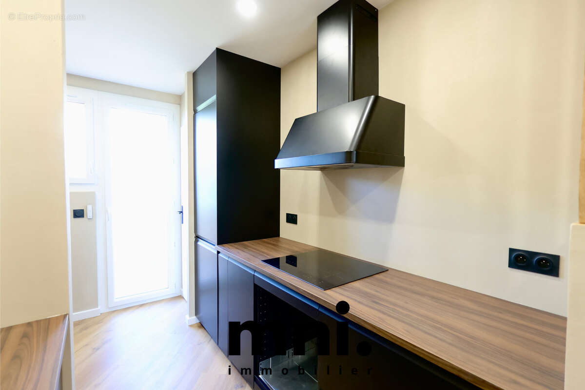 Appartement à SIX-FOURS-LES-PLAGES