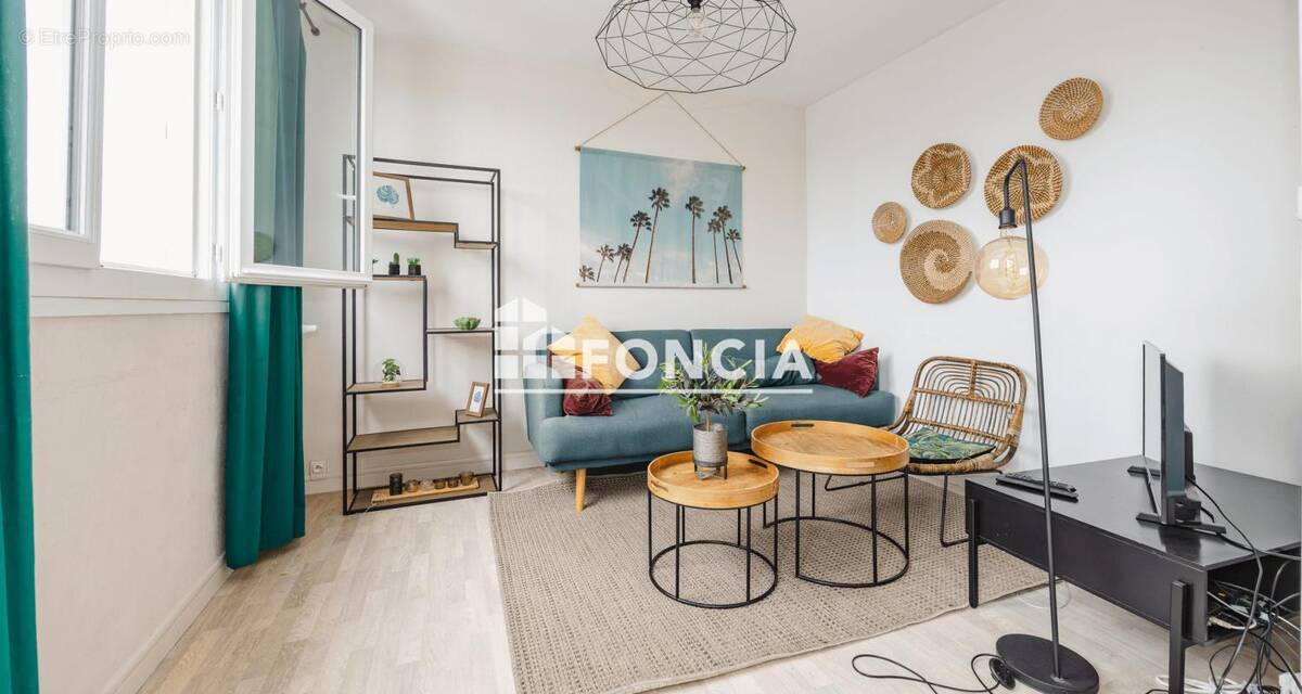 Appartement à SAINT-JACQUES-DE-LA-LANDE