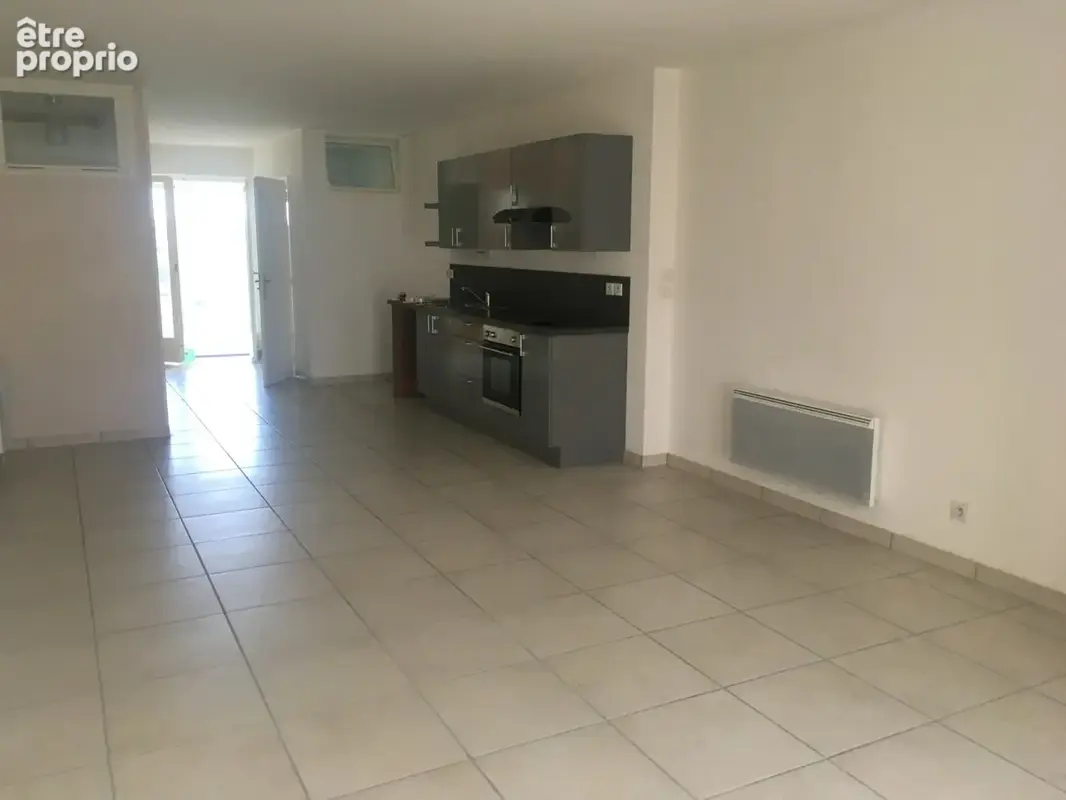 Maison 88 m² à Foissiat  - photo 2