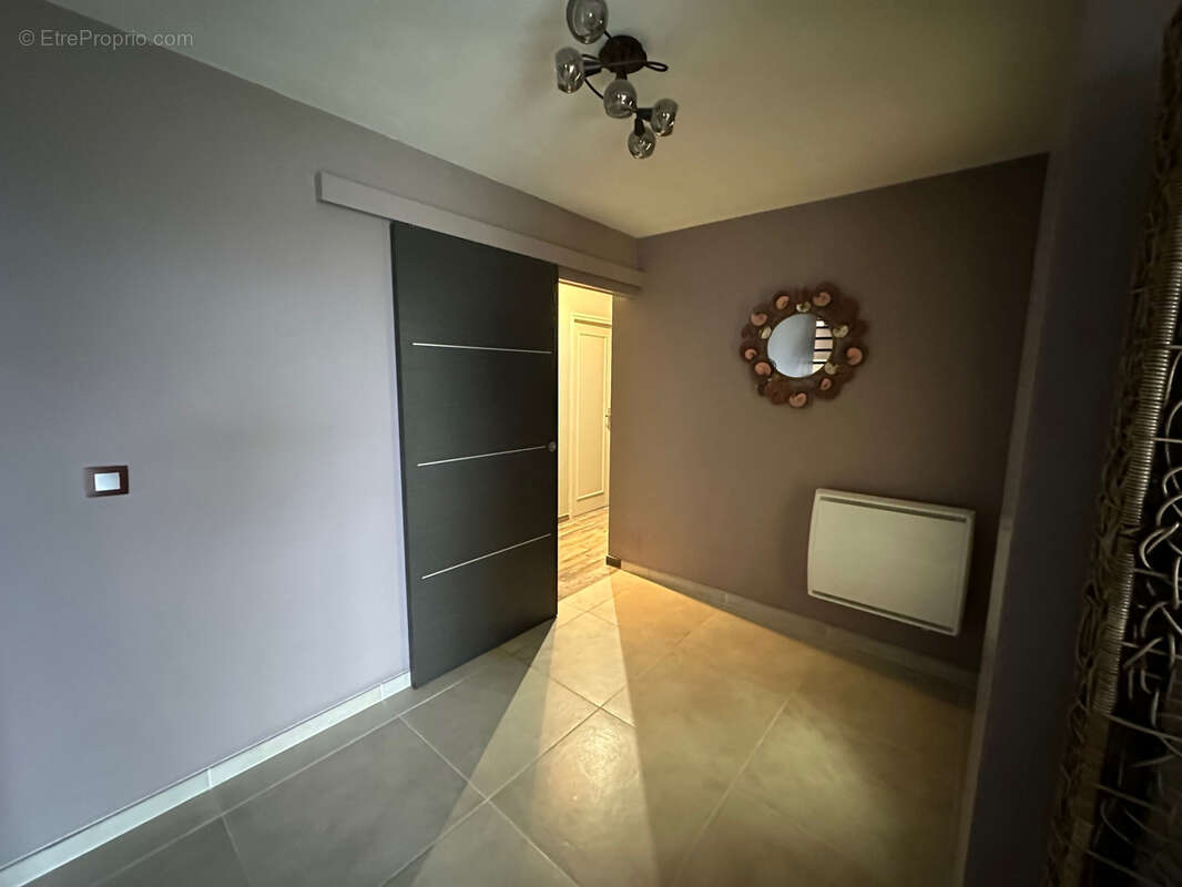 Villeneuve sur Lot villa T5 avec piscine et vue dominante - photo 16