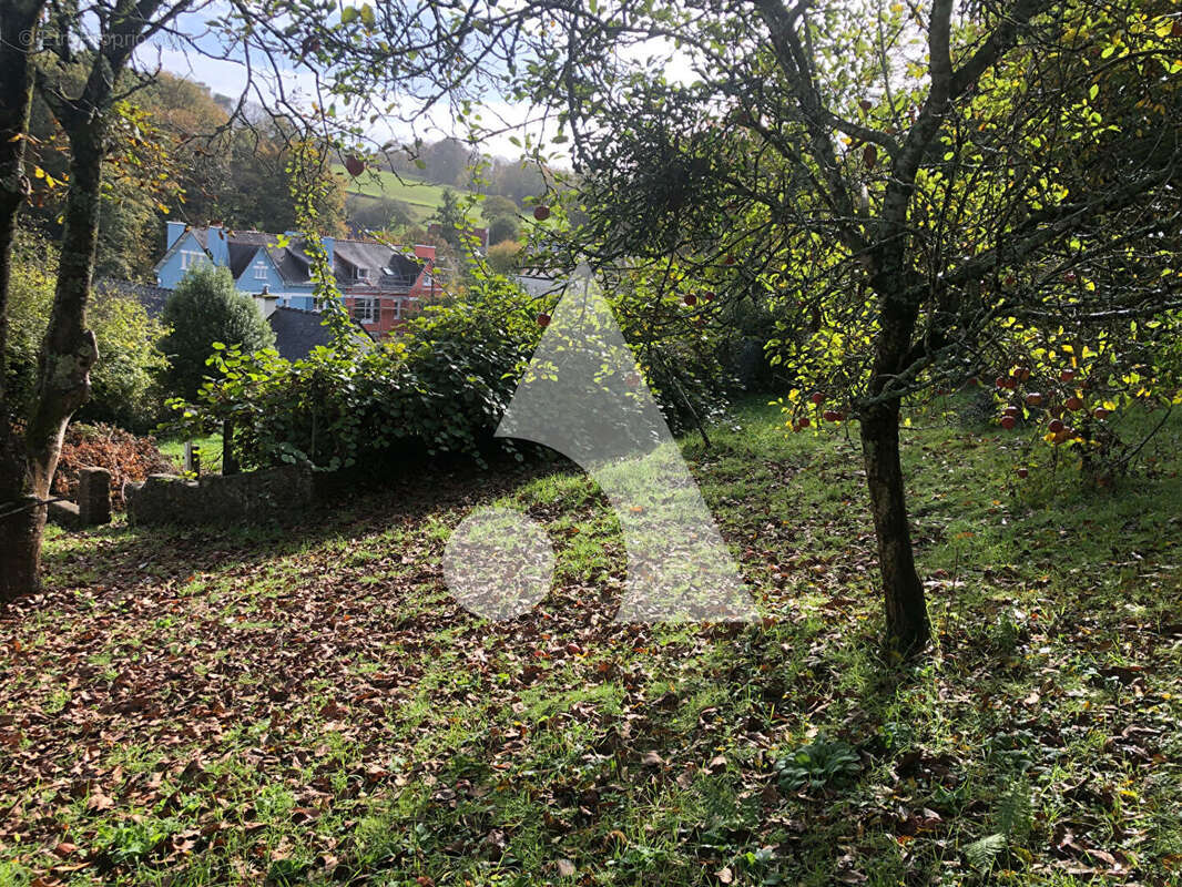 Terrain à HENNEBONT