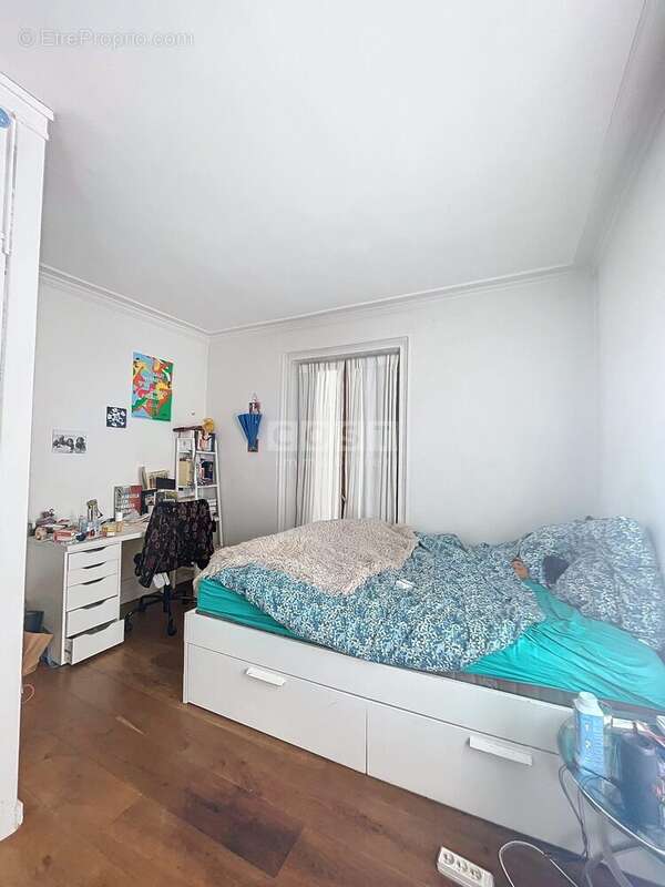 Maison à ASNIERES-SUR-SEINE