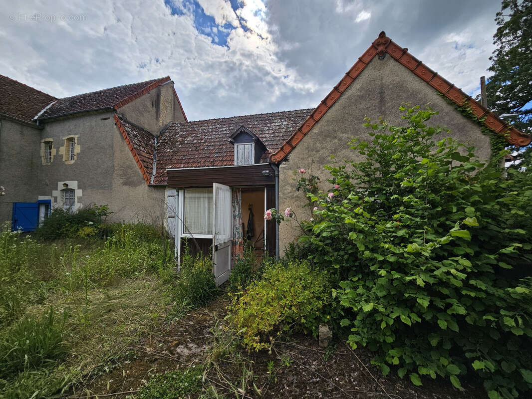 Maison à POUGUES-LES-EAUX