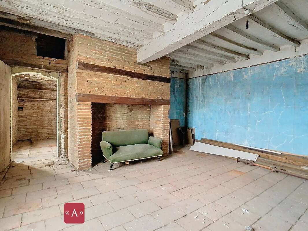 Maison à BUZET-SUR-TARN