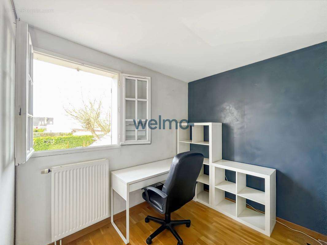 Maison à SAINT-REMY-LES-CHEVREUSE