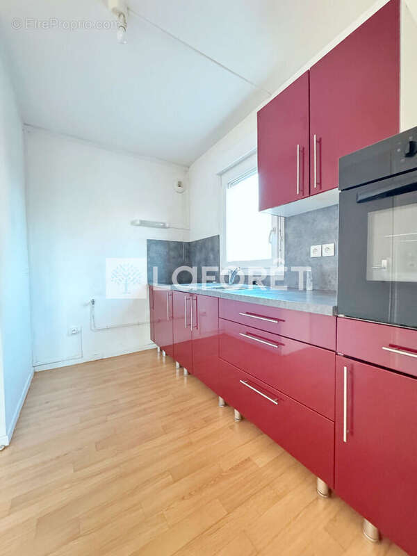 Appartement à SIN-LE-NOBLE
