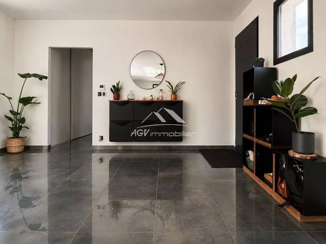 Villa plain-pied -  3 chambres - Proche Alès - photo 2