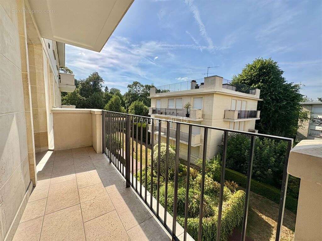 Meudon observatoire / environnement privilegie / vaste appartement familial / 3 chambres / 2 balcons - photo 6