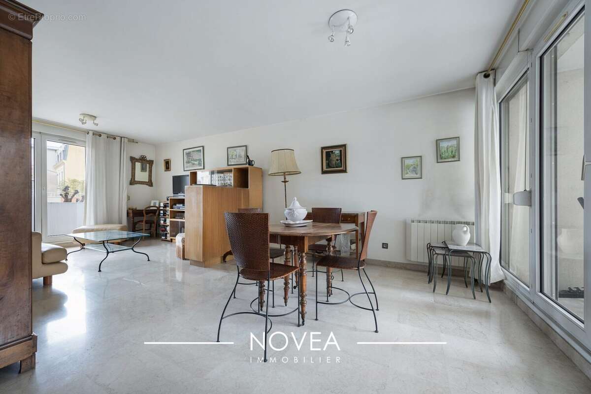 Appartement à LYON-4E