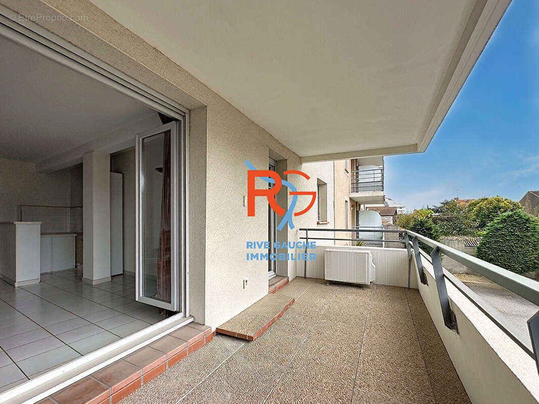 Toulouse  - Arènes - T3 de 61 m² avec terrasse de 11 m², cave, parking, piscine et DPE B - photo 3