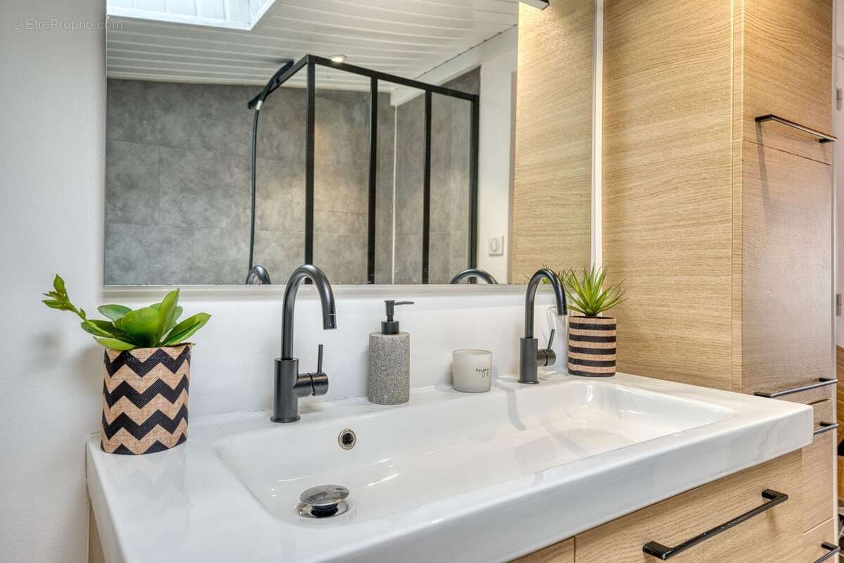 Saint-hilaire-de-riez -- maison balnéaire de 170 m2 utiles -- studio independant -- plages - photo 11