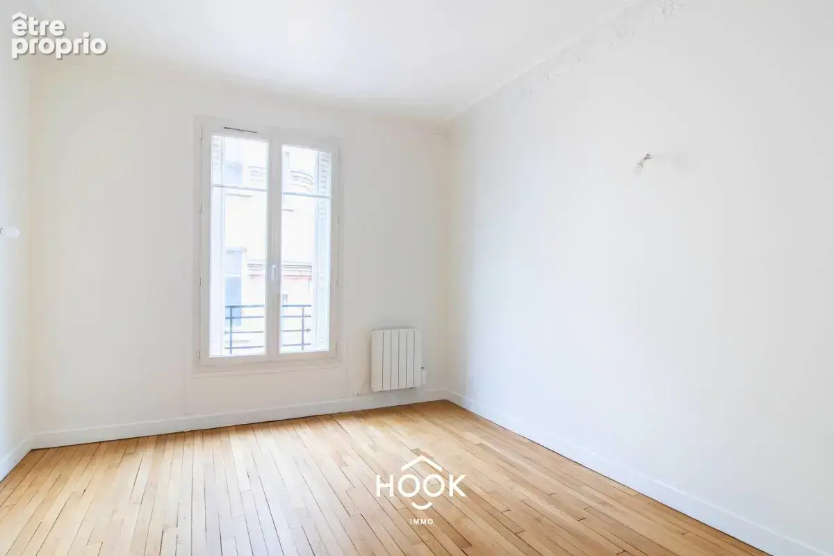 Rue de Tocqueville : 80 m² rénové, 6e étage avec ascenseur, immeuble Art nouveau - photo 11