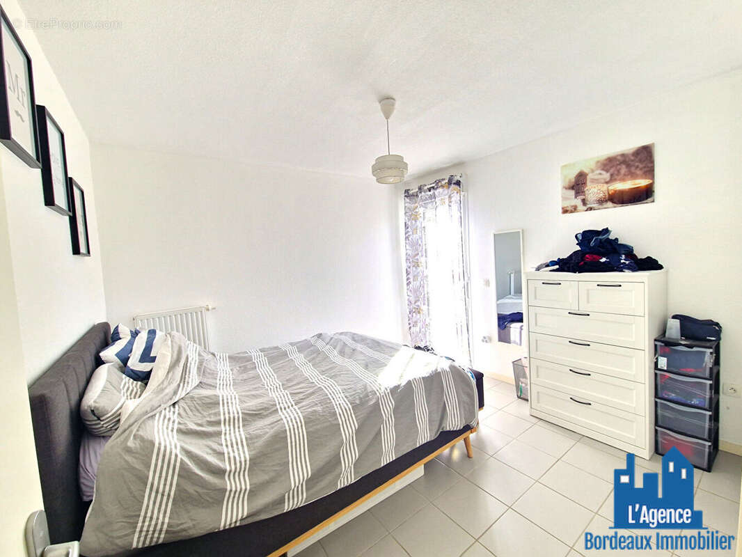 Appartement à SAINT-MEDARD-EN-JALLES