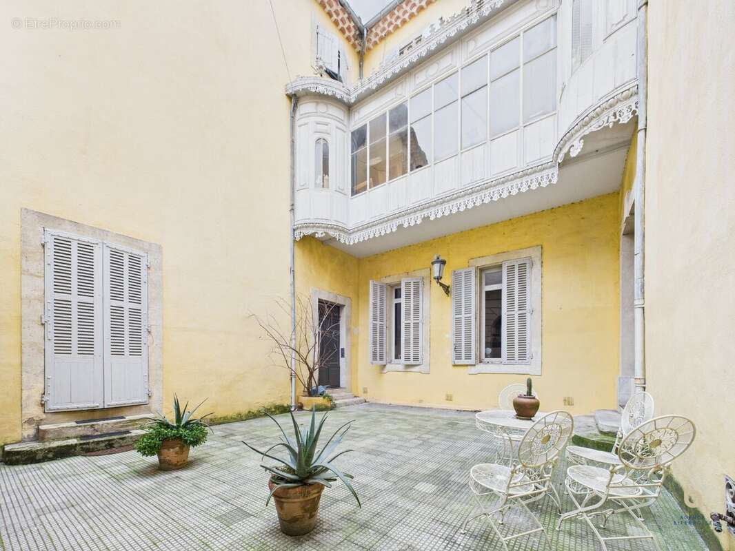Appartement à BEZIERS