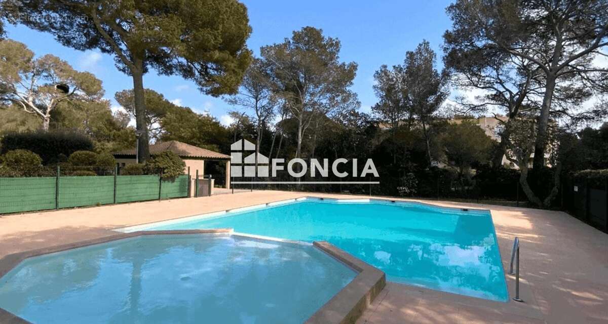 Appartement à FREJUS