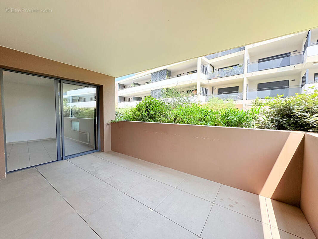 Appartement à VILLENEUVE-LOUBET
