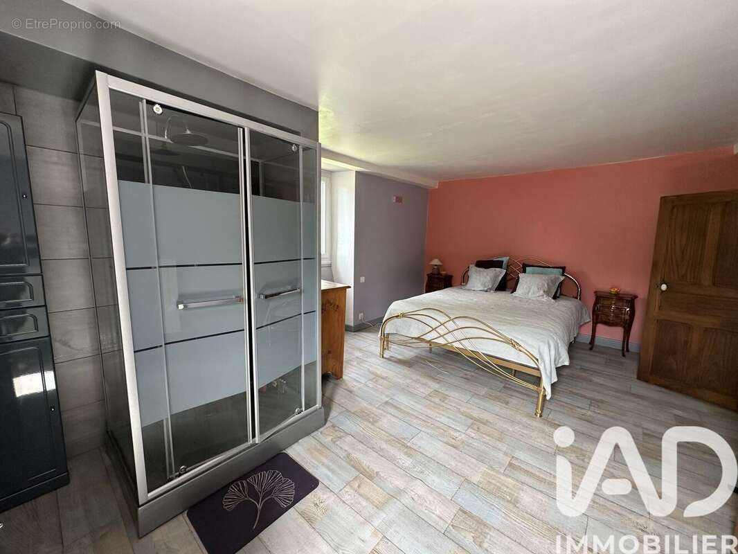 Maison 830 m² à Aramits  - photo 7