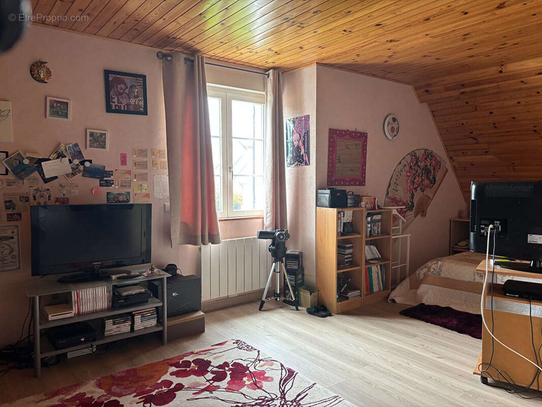 Maison à SAINT-LYPHARD