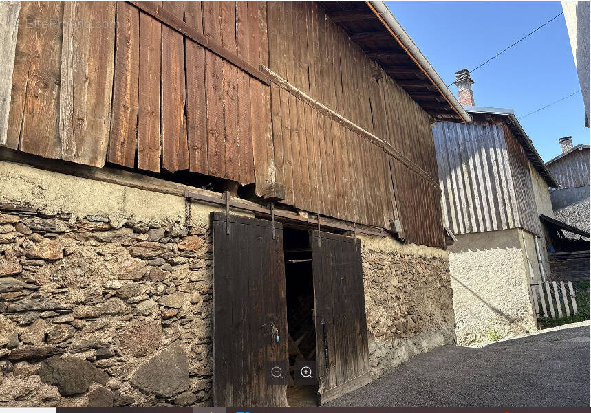 Maison à LA LECHERE