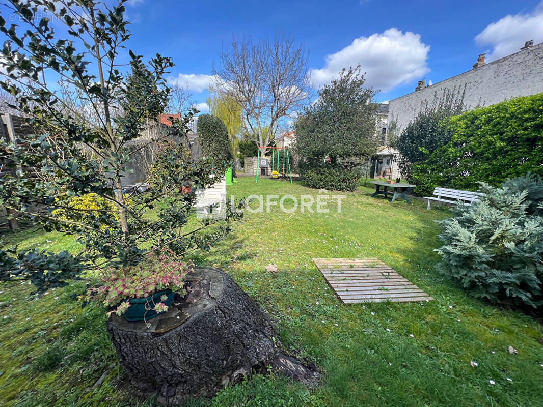 Maison à NOISY-LE-SEC